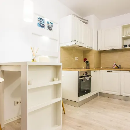 #bucharest & Mihai Bravu Apartmán