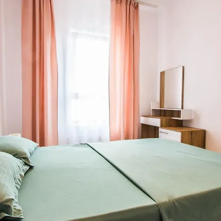#bucharest & Mihai Bravu Apartament *